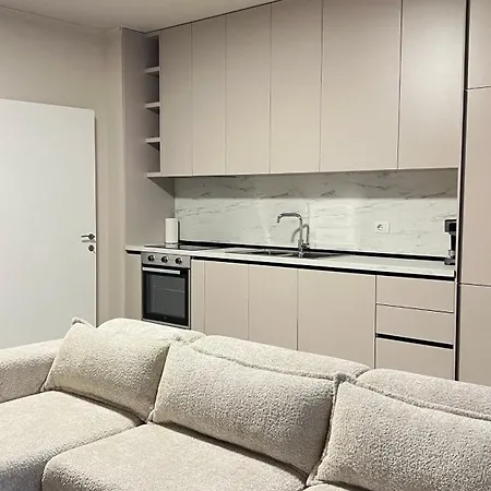 Dioneli Apartment